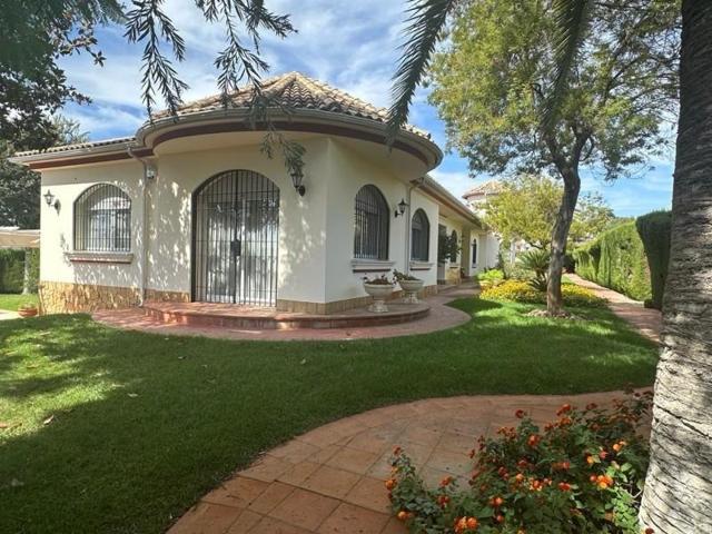 Chalet en venta en Córdoba, Brillante photo 0