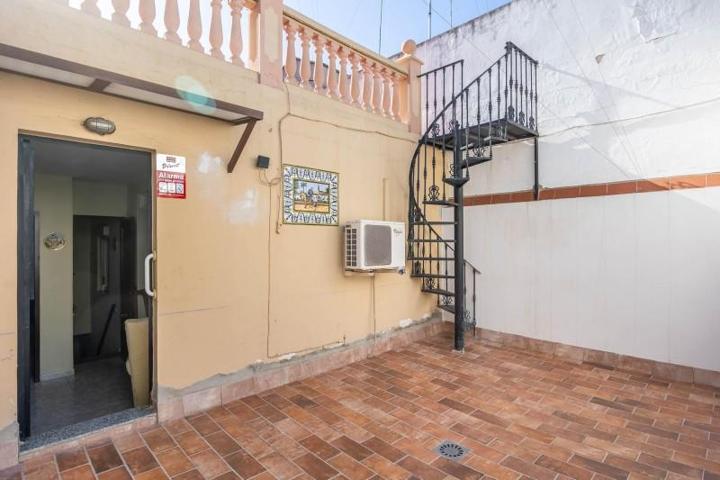Casa en venta en Alcalá de Guadaira, Centro photo 0