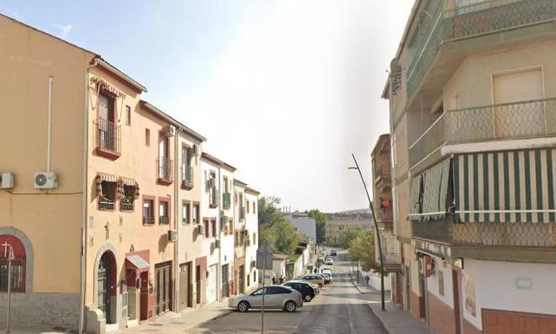 Apartamento en venta en Andújar, Andalucia photo 0