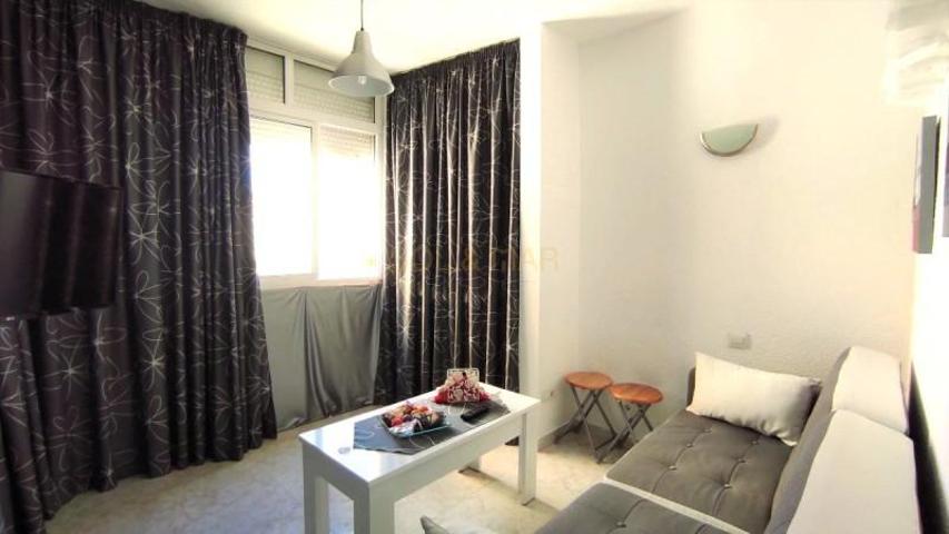 Apartamento en venta en Torremolinos, Centro photo 0