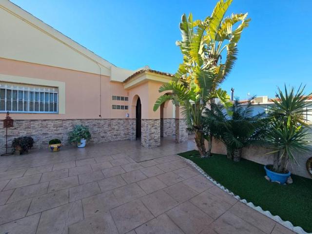 Chalet en venta en Fuente Álamo de Murcia, La Pinilla photo 0