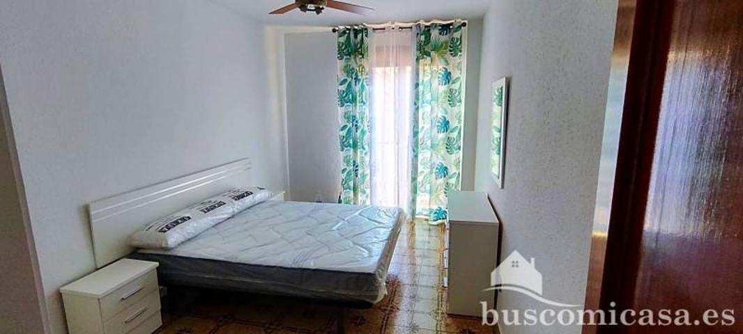 Piso en alquiler en Linares, Calle Teniente Ochoa, 23700 photo 0