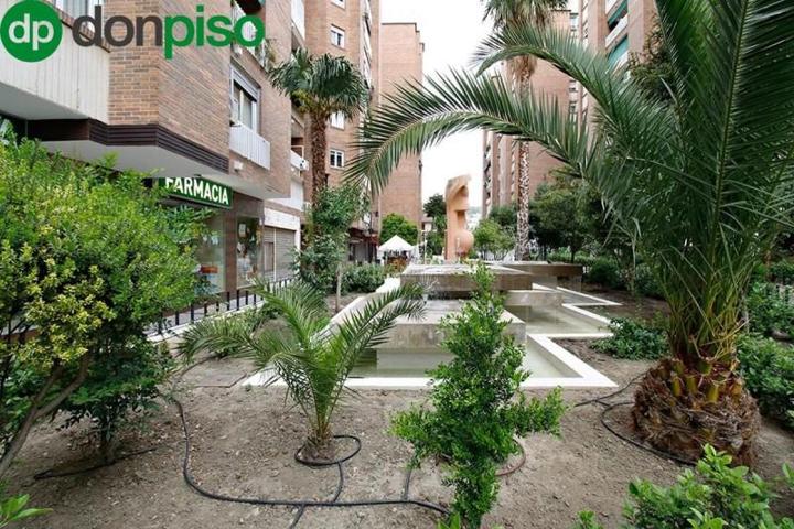 Piso en venta en Granada, Centro photo 0