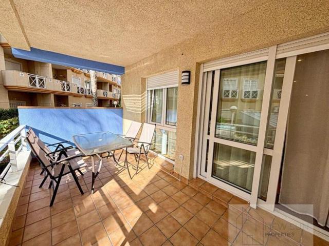 Apartamento en venta en Orihuela Costa, Campoamor photo 0