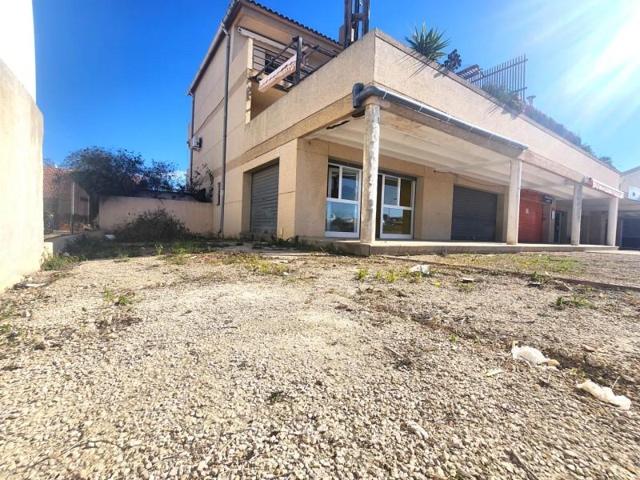 Local comercial en alquiler en la Pobla de Montornès, El Castell de Montornés photo 0