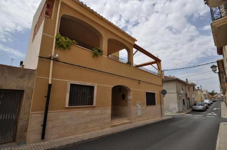 Casa en venta en Pinoso, Comunidad valenciana photo 0