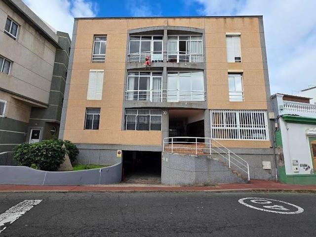 Piso en venta en Arucas, Cardones-Tinocas photo 0