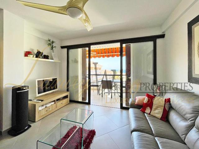 Duplex en venta en Playa de las Américas, Avenida las Americas, 38660 photo 0