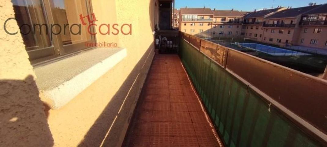 Apartamento en venta en San Cristóbal de Segovia, San cristobal de segovia photo 0