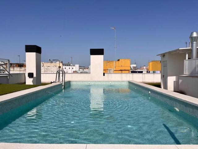 Duplex en alquiler en Sevilla, Altozano - Pagés del Corro photo 0