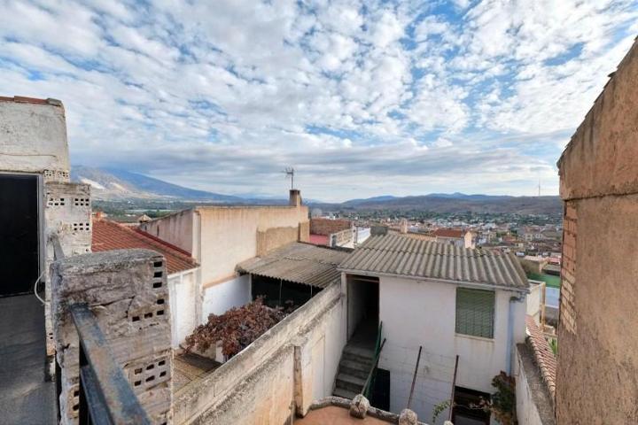 Casa en venta en Padul, Centro photo 0