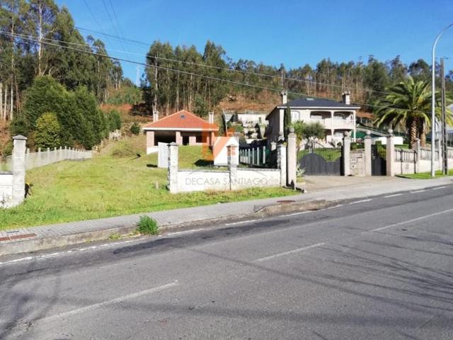 Chalet en venta en Santiago de Compostela photo 0