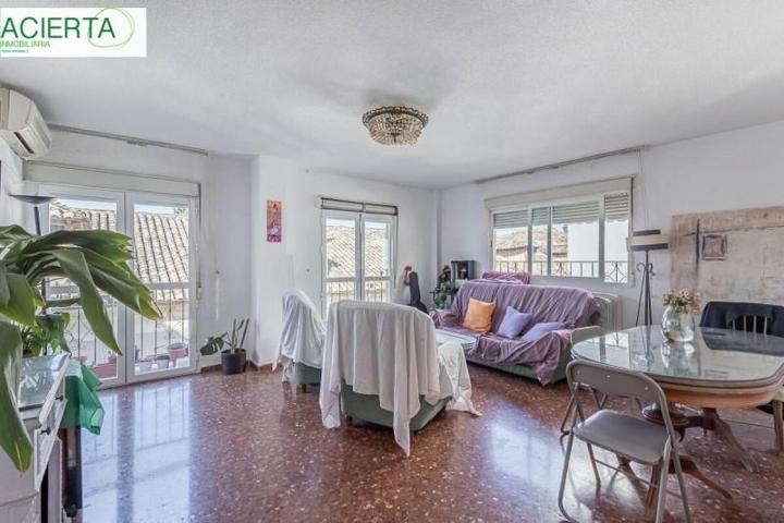 Piso en venta en Granada, Realejo photo 0