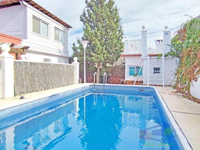 Bungalow en alquiler en Torrent, Madre Sacramento photo 0