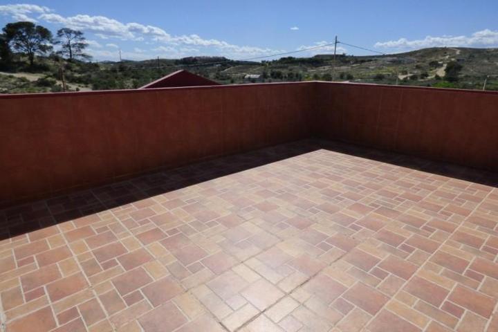 Adosada en venta en San Juan, Salafranca - Lloixa photo 0
