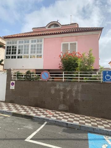 Chalet en venta en Las Palmas de Gran Canaria, Altavista photo 0