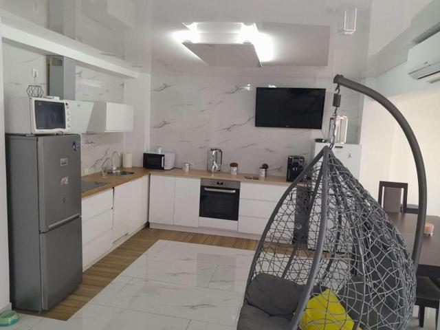 Apartamento en venta en Torrevieja, Las calas photo 0