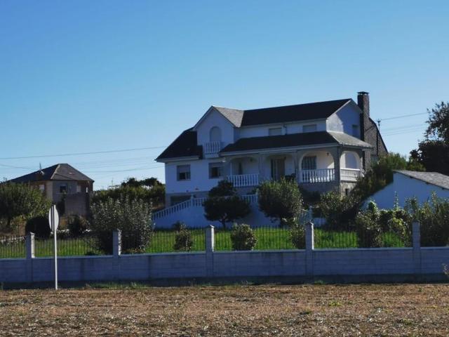 Chalet en venta en Ponferrada, San andres de montejos photo 0