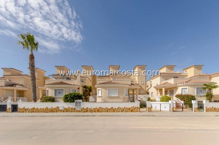 Chalet en venta en San Miguel de Salinas, LOS ALTOS photo 0