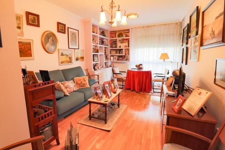 Piso en venta en Albacete, Carretas - Huerta de Marzo photo 0
