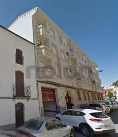 Piso en venta en Martos, Sierra sur photo 0