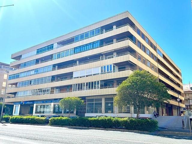 Apartamento en venta en Torrevieja photo 0