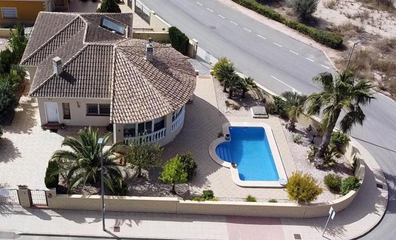 Chalet en venta en La Romana photo 0