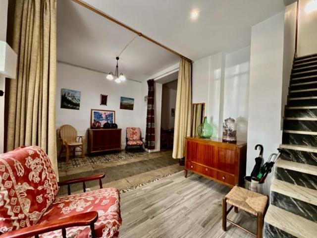Casa en venta en Pedreguer photo 0