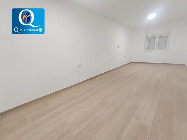 Piso en venta en Villena, Villena photo 0