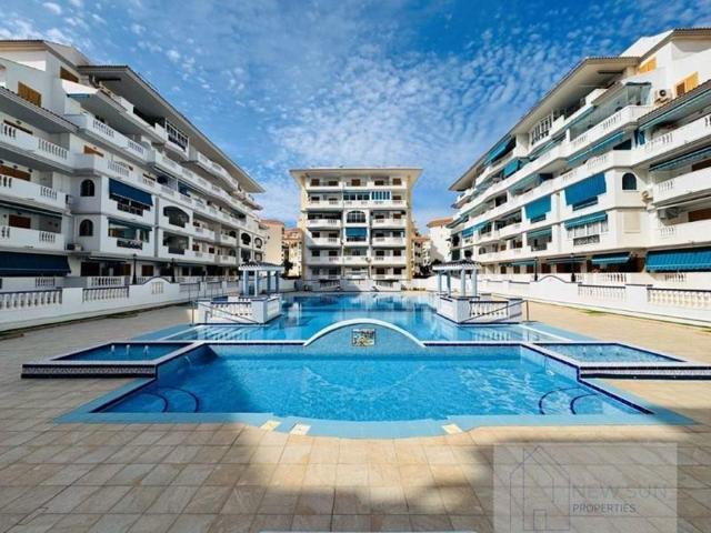 Apartamento en venta en Torrevieja, Los Europeos photo 0