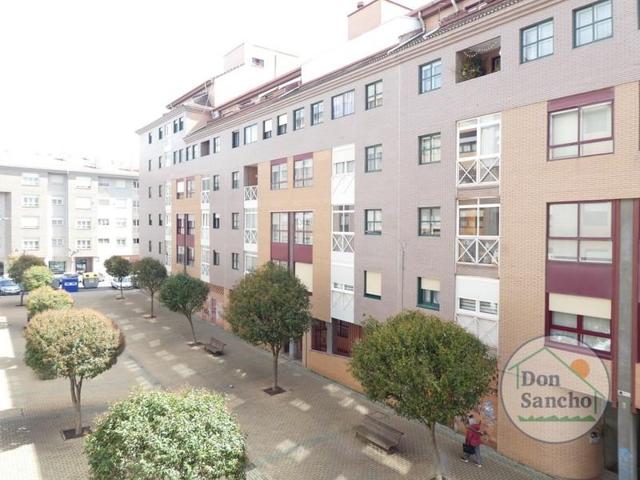 Piso en venta en Valladolid photo 0