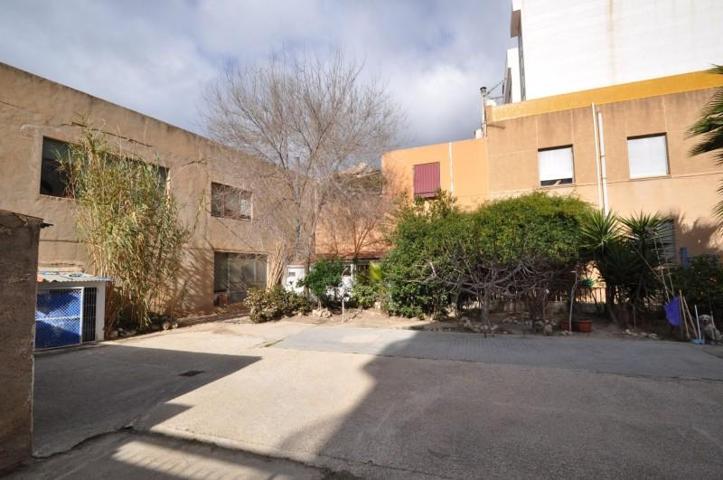 Casa en venta en Petrer, Comunidad valenciana photo 0