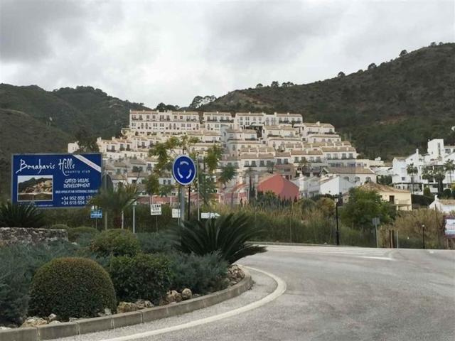 Adosada en venta en Benahavís, Costa del Sol Occidental-Área de Marbella photo 0