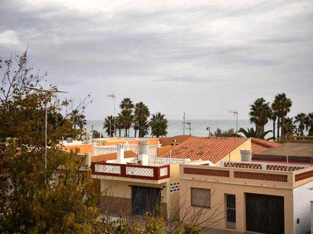 Apartamento en venta en Chilches, Playa les cases photo 0