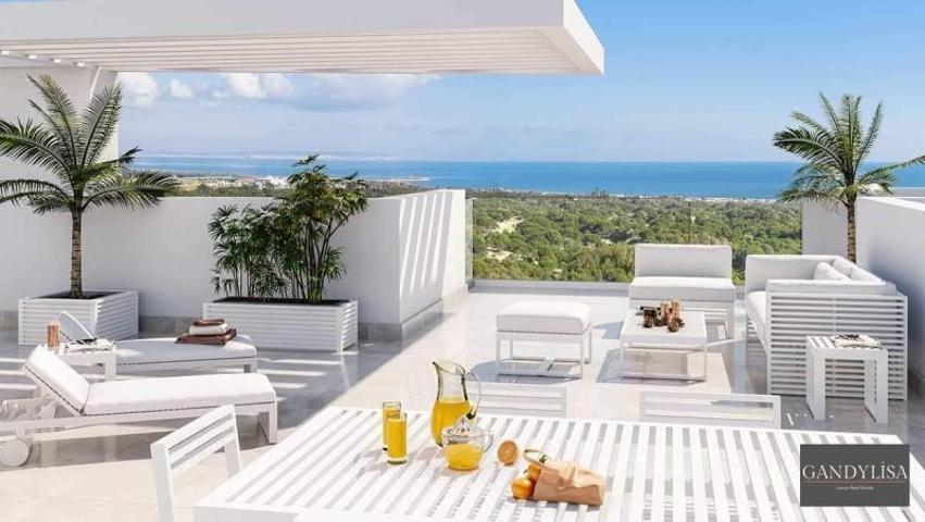 Apartamento en venta en Alicante photo 0
