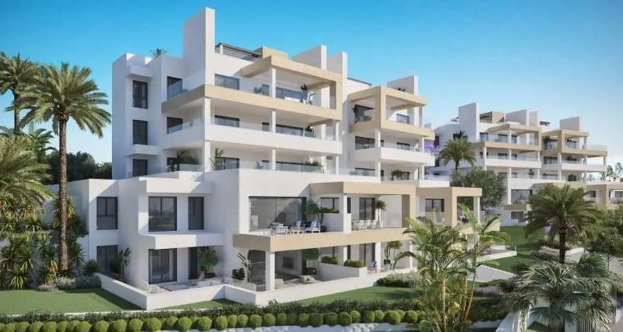 Apartamento en venta en Estepona, Zona Las Mesas photo 0