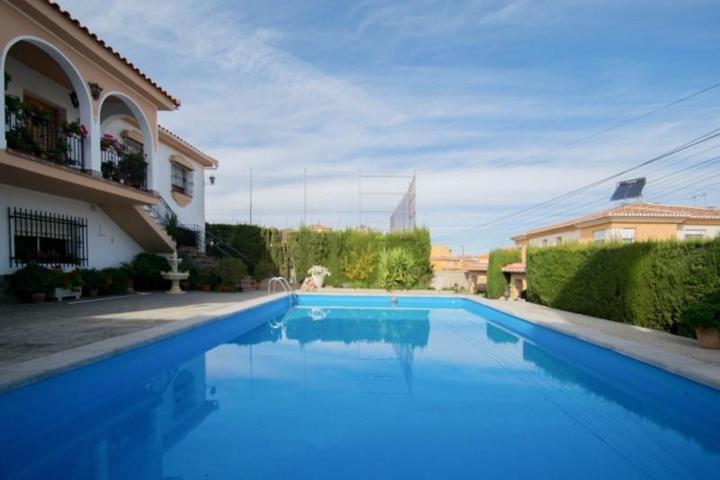 Chalet en venta en Otura, Otura photo 0