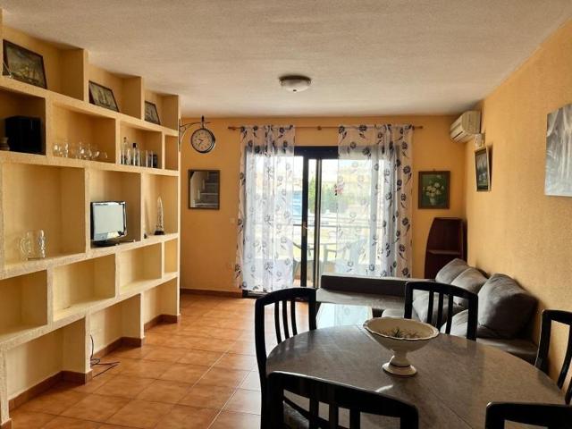 Apartamento en venta en Torrevieja photo 0