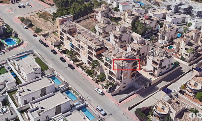 Apartamento en venta en Orihuela Costa photo 0