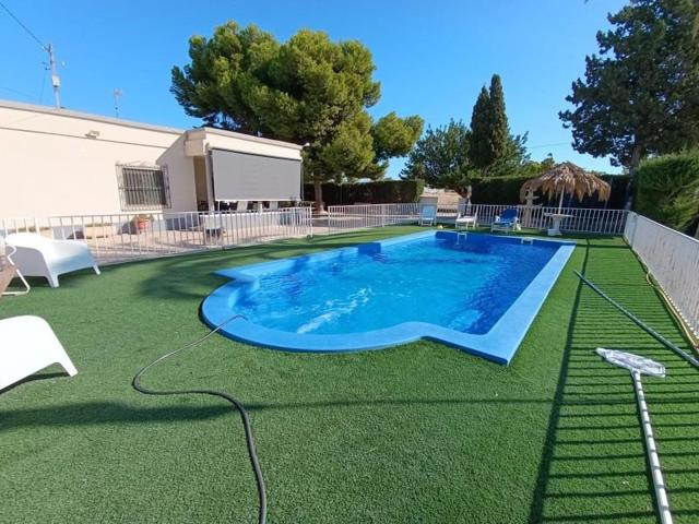 Chalet en venta en Elche, La galia photo 0