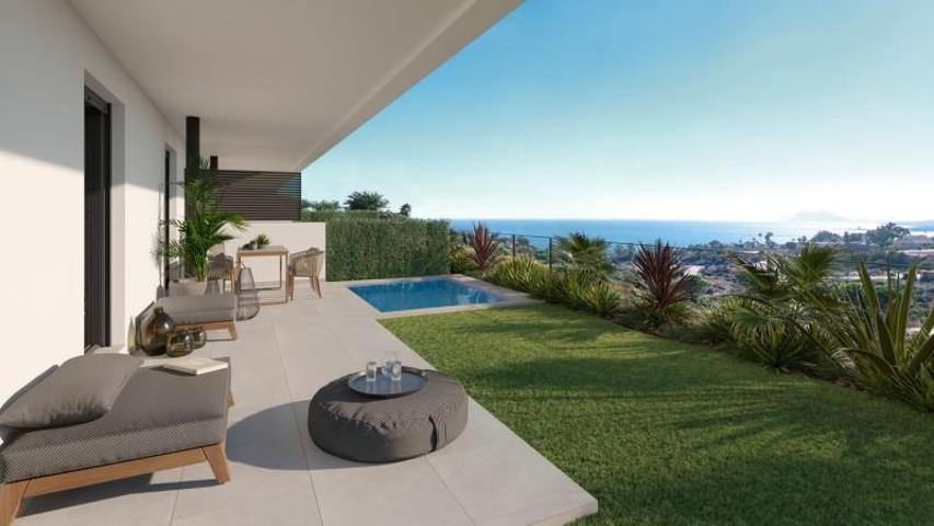 Adosada en venta en Manilva, Costa del Sol Occidental - Área de Estepona photo 0