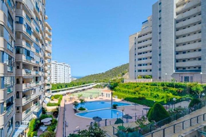 Apartamento en venta en Villajoyosa, Cala de finestrat photo 0