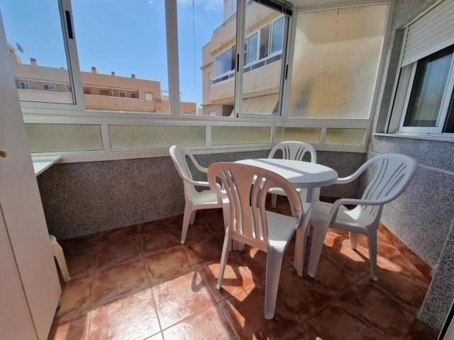 Apartamento en venta en Torrevieja, Calas blanca photo 0