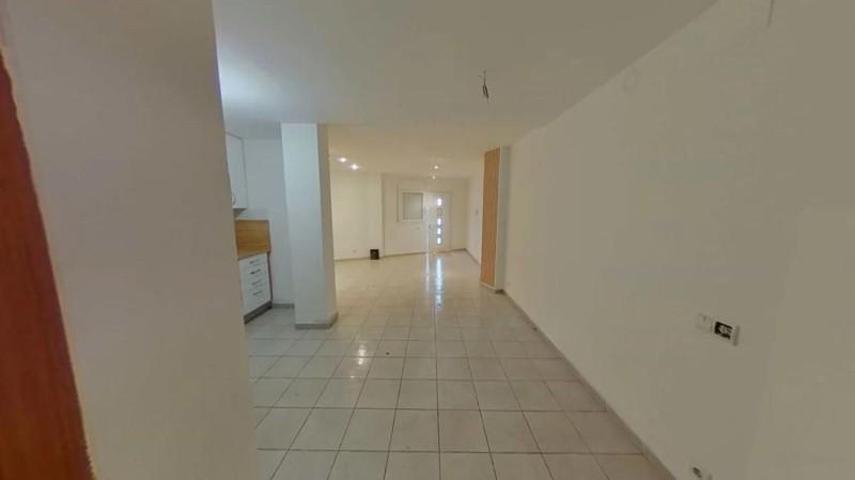 Piso en venta en Blanes, La Selva photo 0