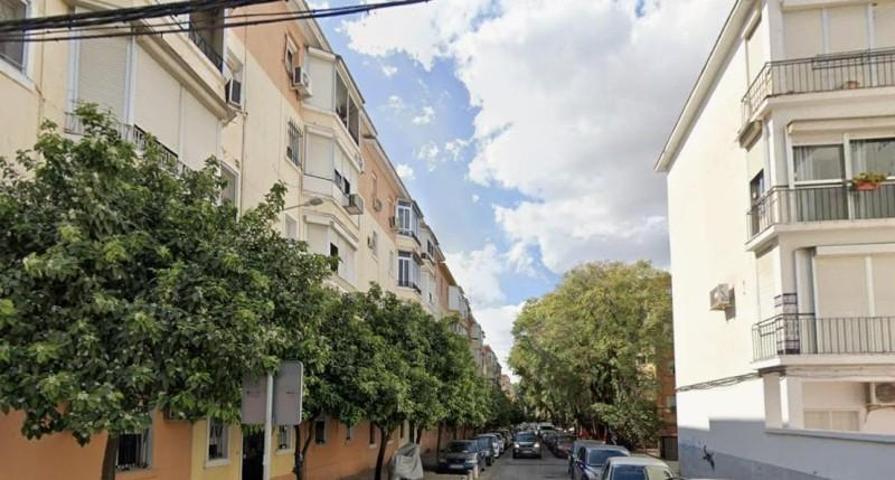 Piso en venta en Sevilla, Los Pajaritos photo 0