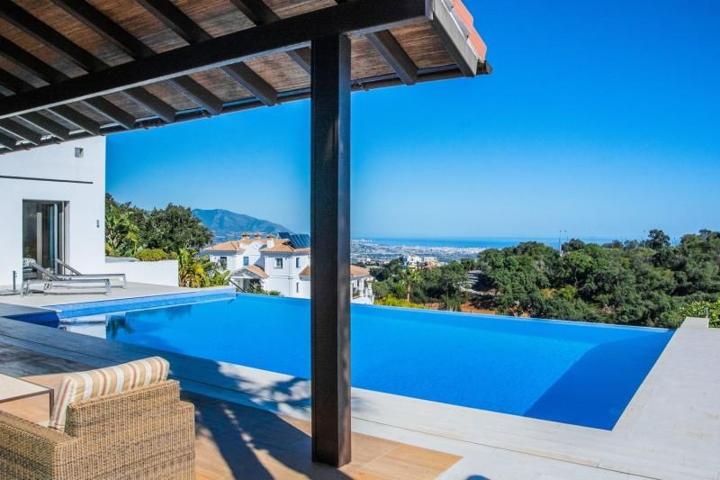 Chalet en venta en Ojén, Costa del Sol Occidental-Área de Marbella photo 0