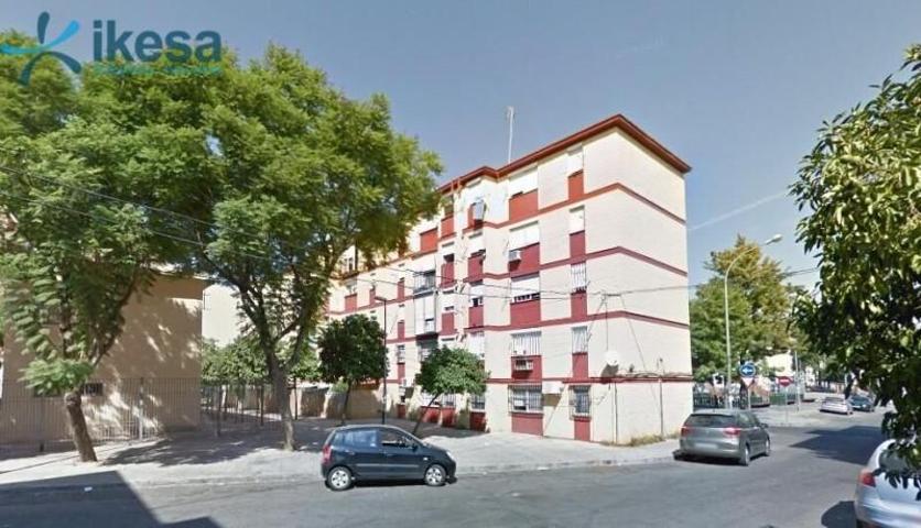 Piso en venta en Sevilla, Gran Plaza-Marqués de Pickman-Ramon y C photo 0