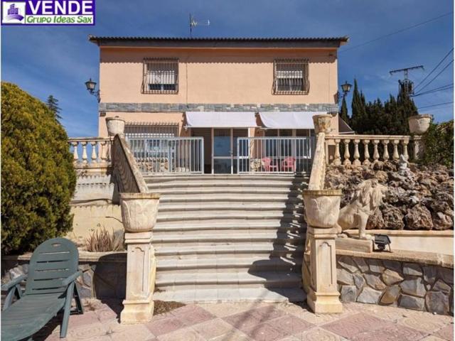 Casa con terreno en venta en Sax, Sax photo 0