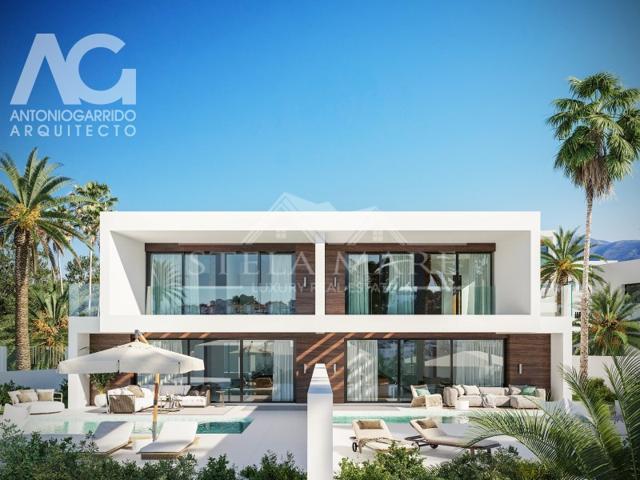 Villa En venta en Nerja photo 0
