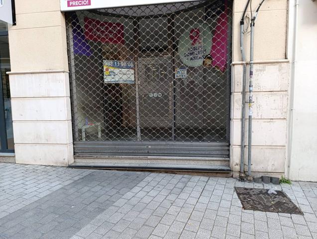 Local En alquiler en Mantería, Valladolid photo 0